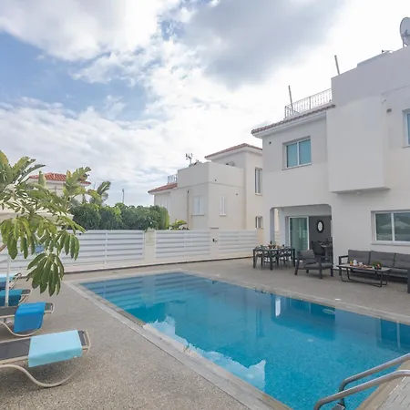 Casa De Nicole Willa Protaras